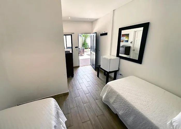 Hotel Surf Ranch 4*